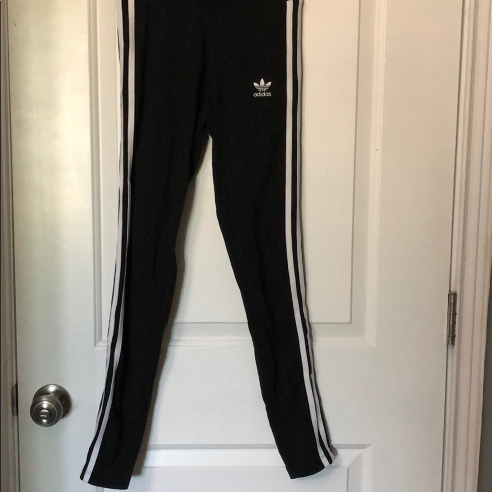 Adidas 3 stripe leggings